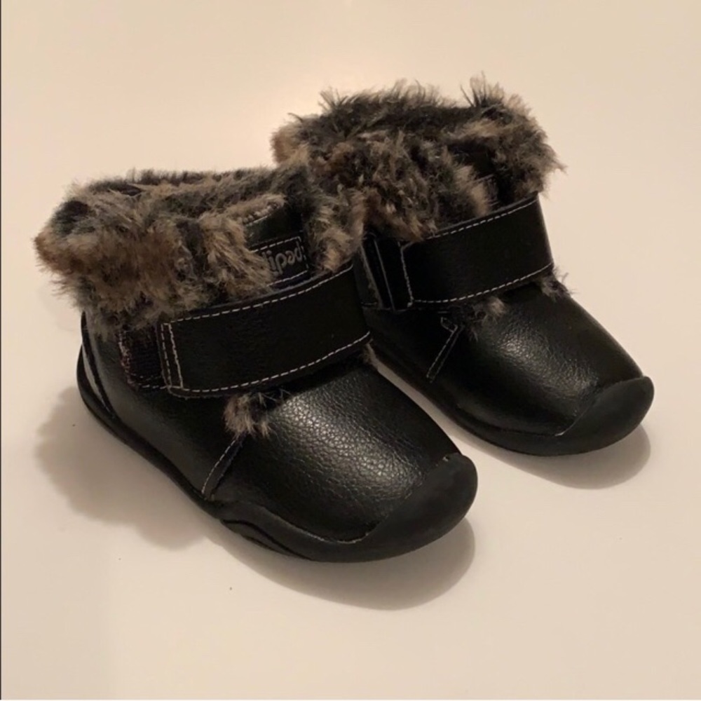Pediped Toddler Black Ankle Booties size 22 /6 6.5
